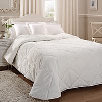 York bedspread - White