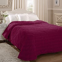 Calvari bedspread - Berry