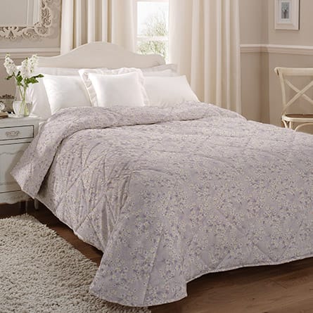 Quilted bedspread