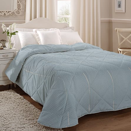 Quilted bedspread