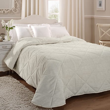 Quilted bedspread