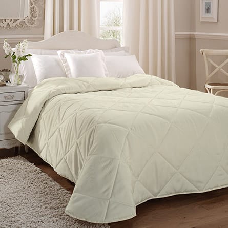 Quilted bedspread