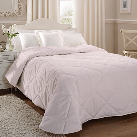 Quilted bedspread