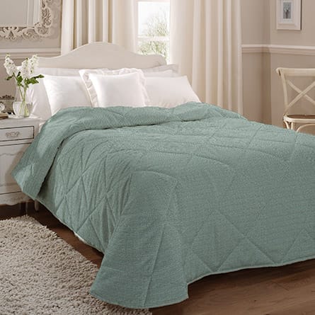 Quilted bedspread