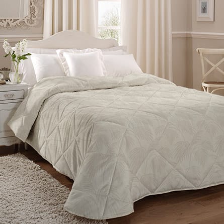 Quilted bedspread