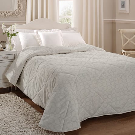 Quilted bedspread
