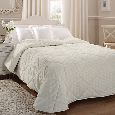 Quilted bedspread