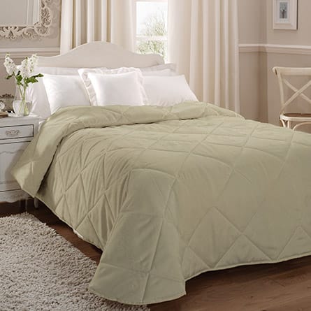 Quilted bedspread