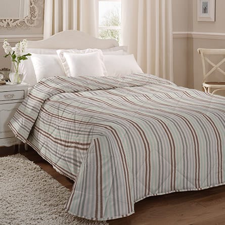Quilted bedspread