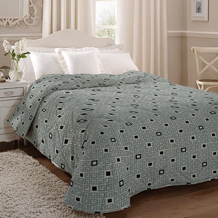 Quilted bedspread