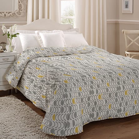 Quilted bedspread