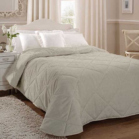 Quilted bedspread