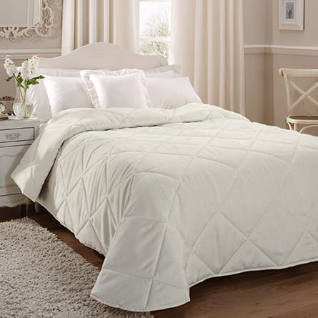 Quilted bedspread