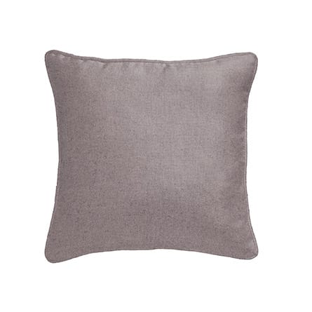 Piped cushion