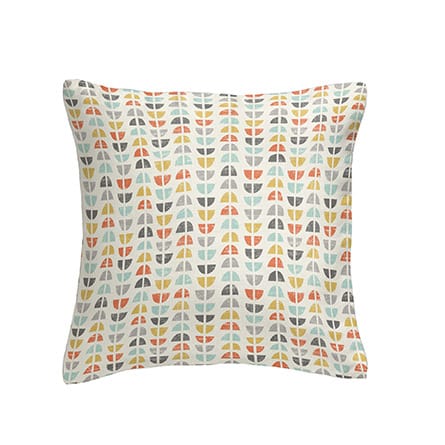 Piped cushion