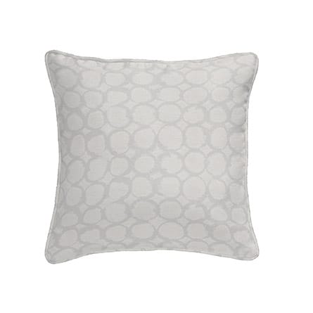 Piped cushion