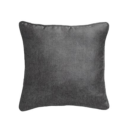 Piped cushion