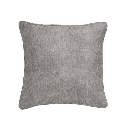 Piped cushion