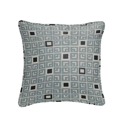 Piped cushion