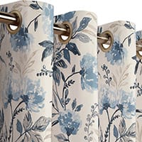 Ivy curtain - Grey skies