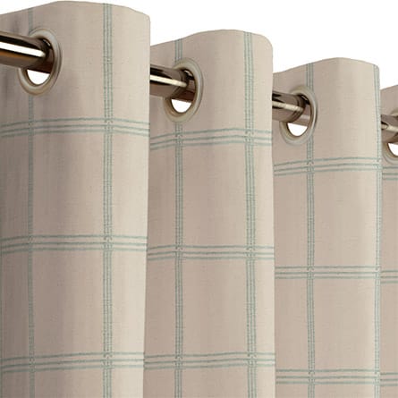 Eyelet curtain