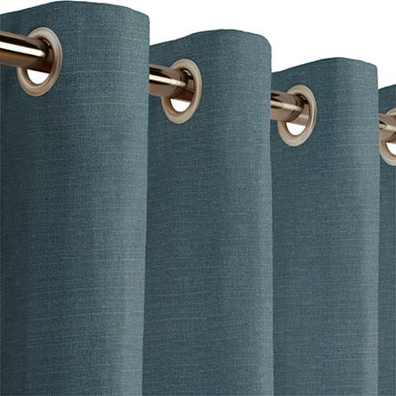 Eyelet curtain
