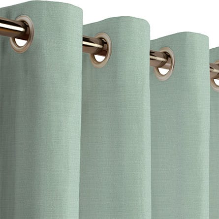 Eyelet curtain
