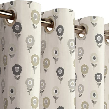 Eyelet curtain