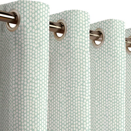 Eyelet curtain