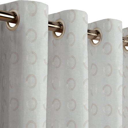 Eyelet curtain