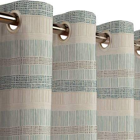 Eyelet curtain