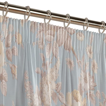 Pencil heading curtain