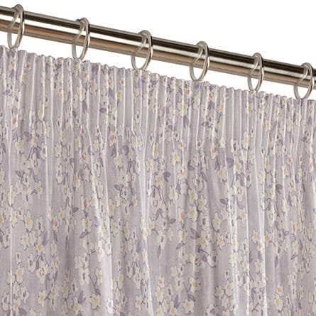 Pencil heading curtain