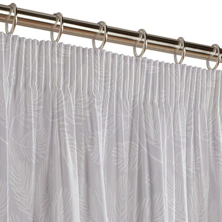 Pencil heading curtain