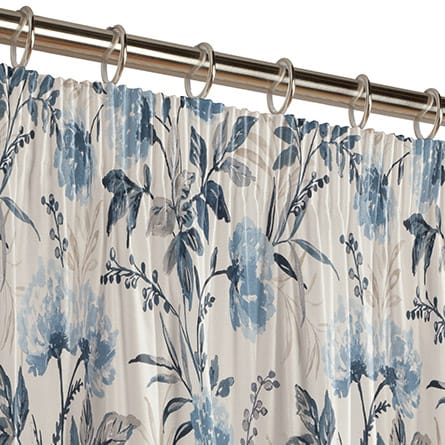 Pencil heading curtain