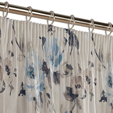 Pencil heading curtain