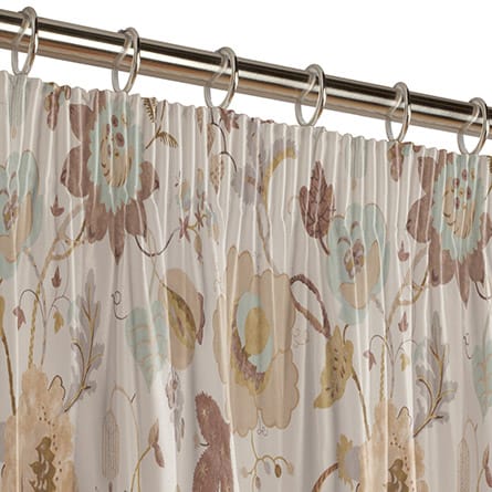 Pencil heading curtain