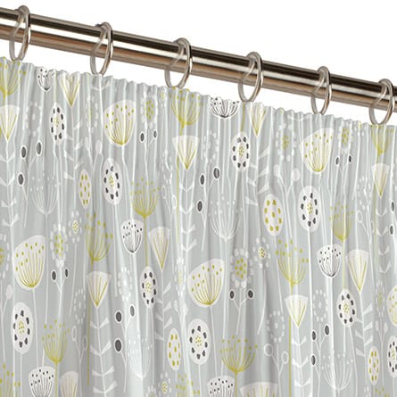 Pencil heading curtain