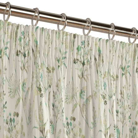 Pencil heading curtain