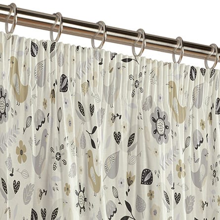 Pencil heading curtain