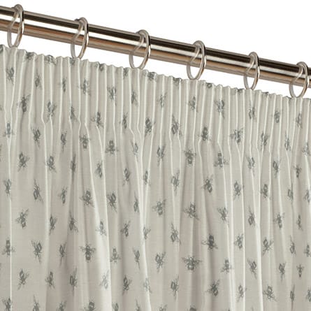 Pencil heading curtain