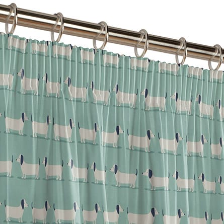 Pencil heading curtain