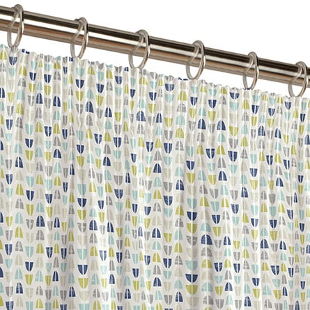 Pencil heading curtain