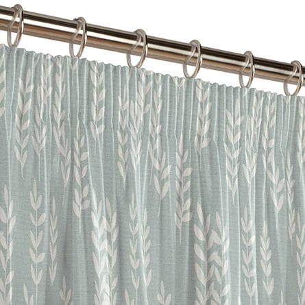 Pencil heading curtain
