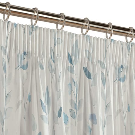 Pencil heading curtain