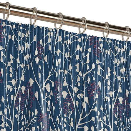 Pencil heading curtain