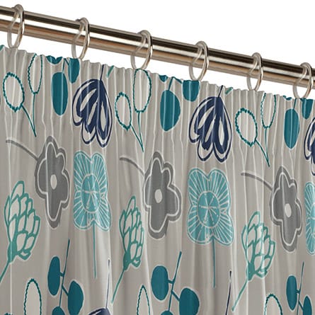 Pencil heading curtain