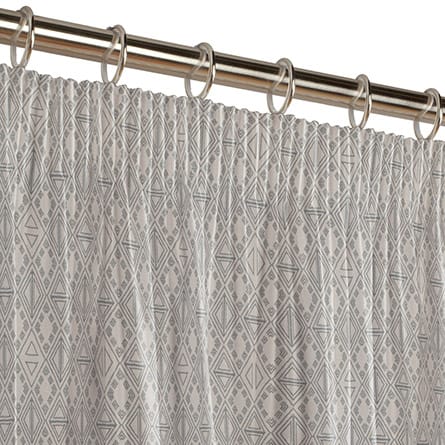 Pencil heading curtain