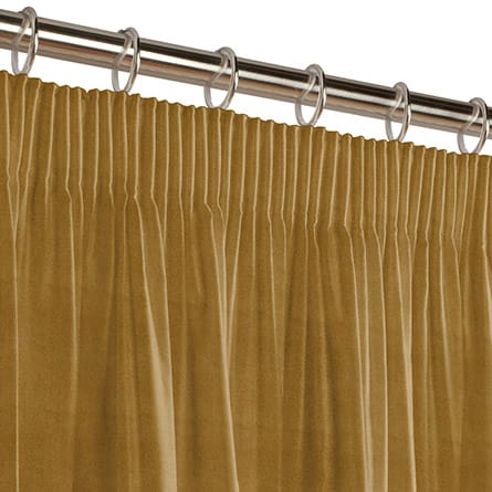 Pencil heading curtain