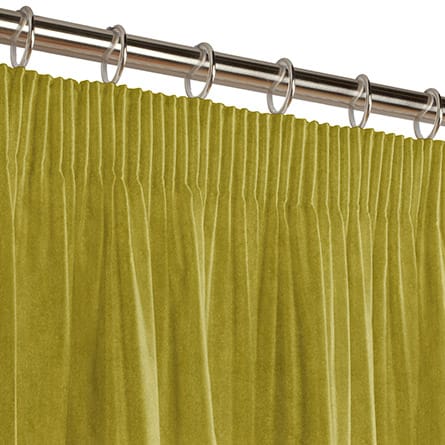 Pencil heading curtain